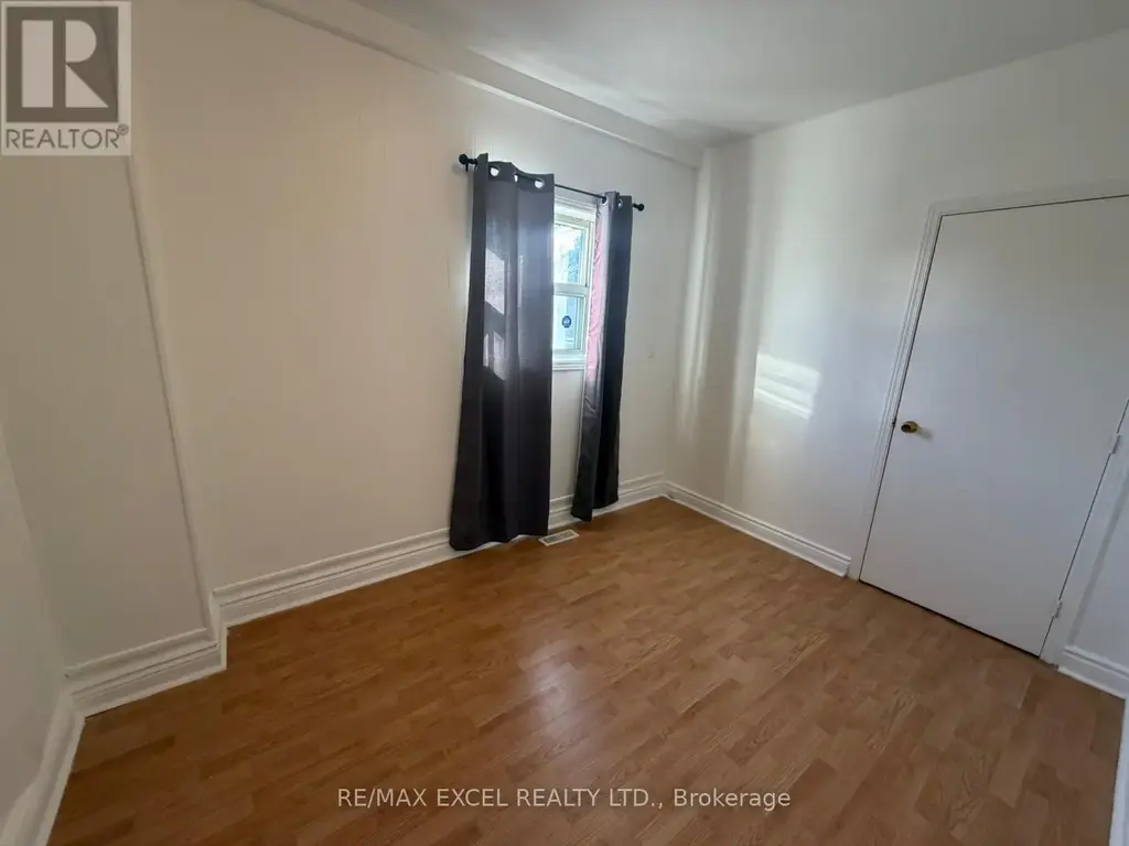 Main Flr & Bsmt, Unit A - 515 Warden Avenue, Toronto (Oakridge)